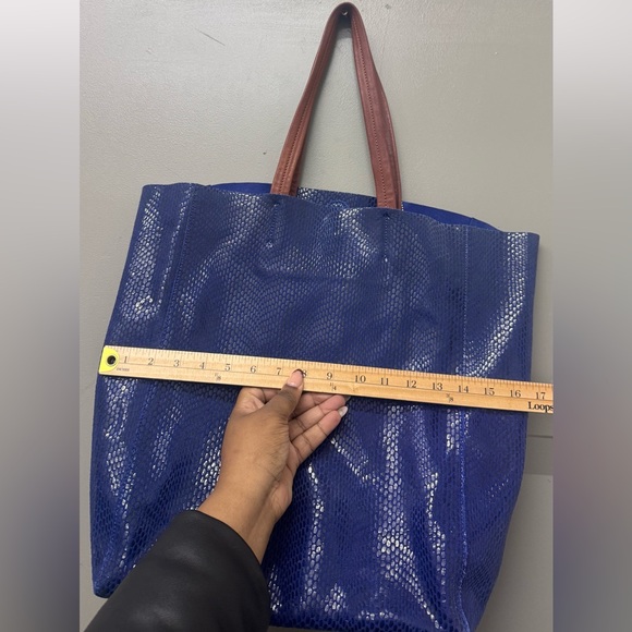 Sorial Blue snakeskin Large Shoulder Rubina Tote Handbag - Picture 8 of 9